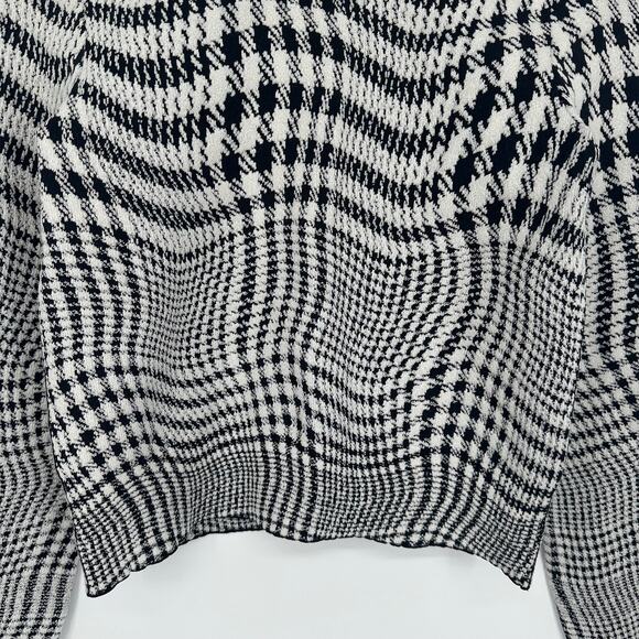 Burberry Warped Houndstooth Jacquard Sweater Check Turtleneck Wool Blend Knit - Picture 9 of 16